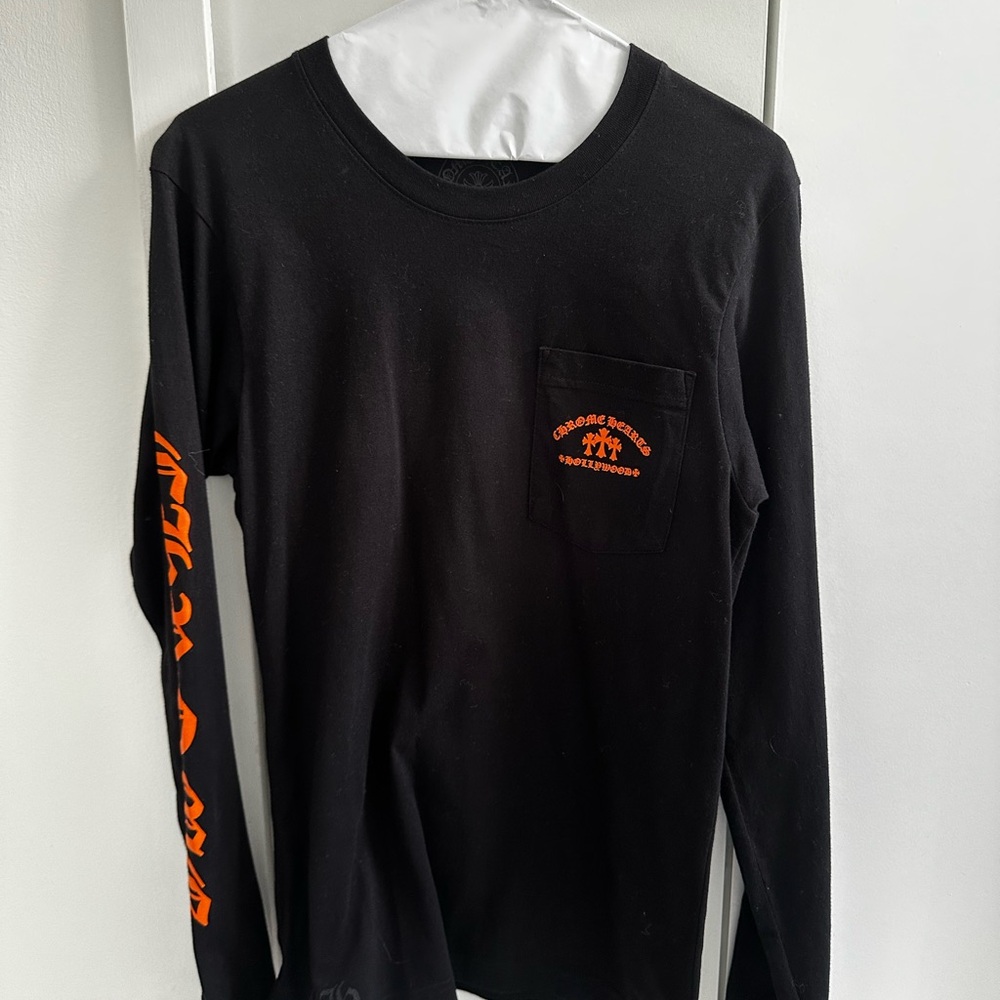 Triple Cross L/S Graphic Print T-Shirt